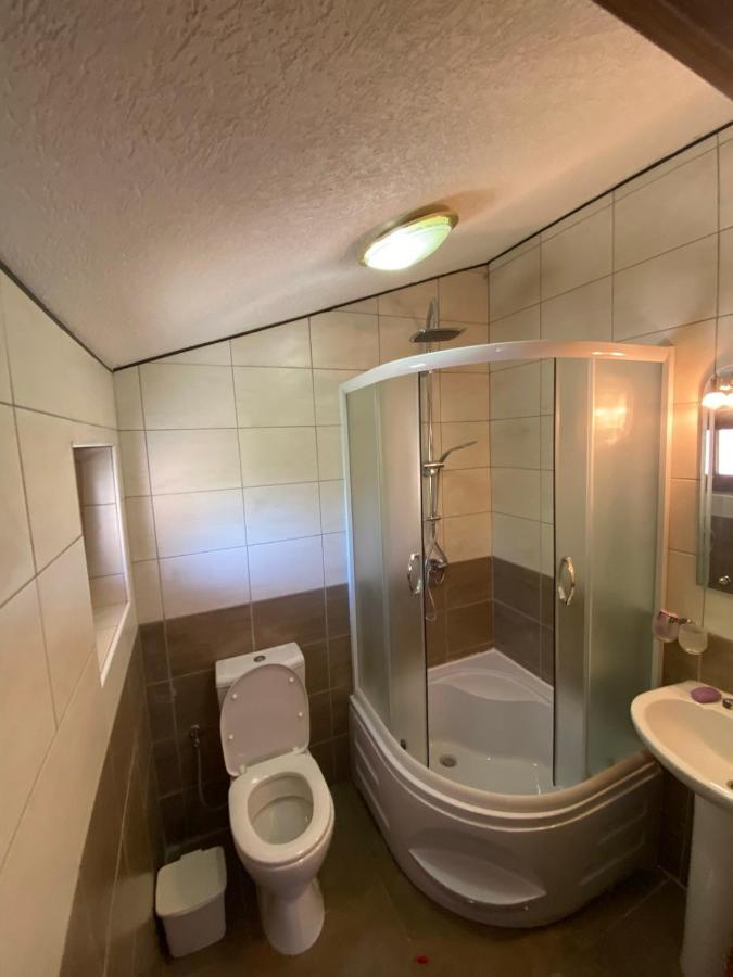 Shpija E Gjyshit Vuthaj Hotel Gusinje Luaran gambar