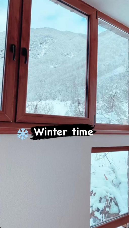 Shpija E Gjyshit Vuthaj Hotel Gusinje Luaran gambar