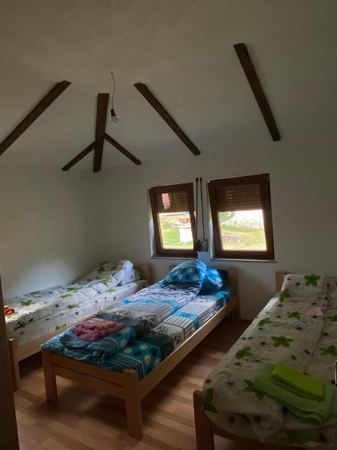 Shpija E Gjyshit Vuthaj Hotel Gusinje Luaran gambar
